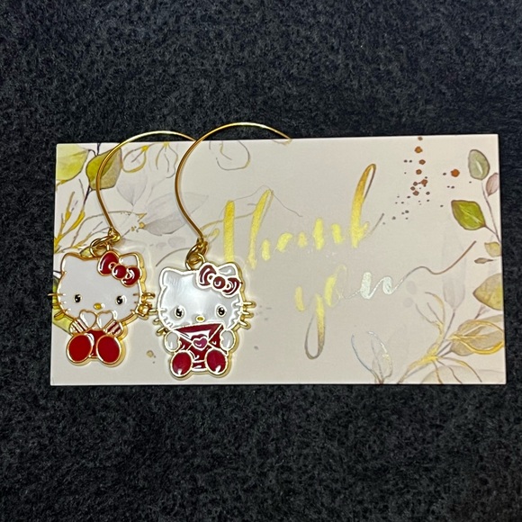 HELLO KITTY-Earrings - - Picture 5 of 5